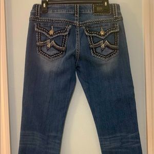 Miss Me denim brand (Irene) style capris